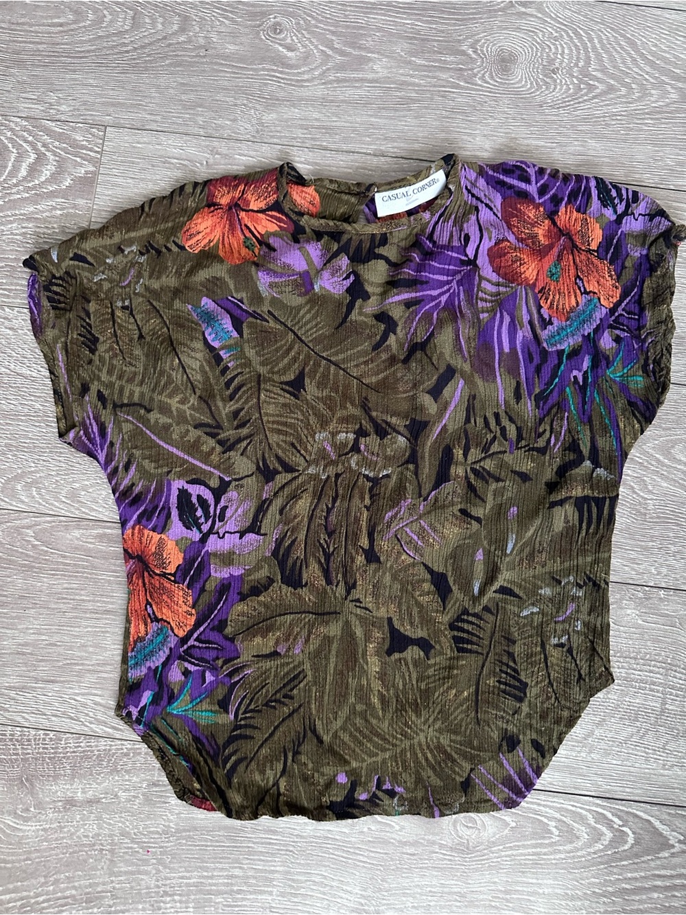 90s Vintage Casual Corner Olive Floral Short Sleeve Blouse